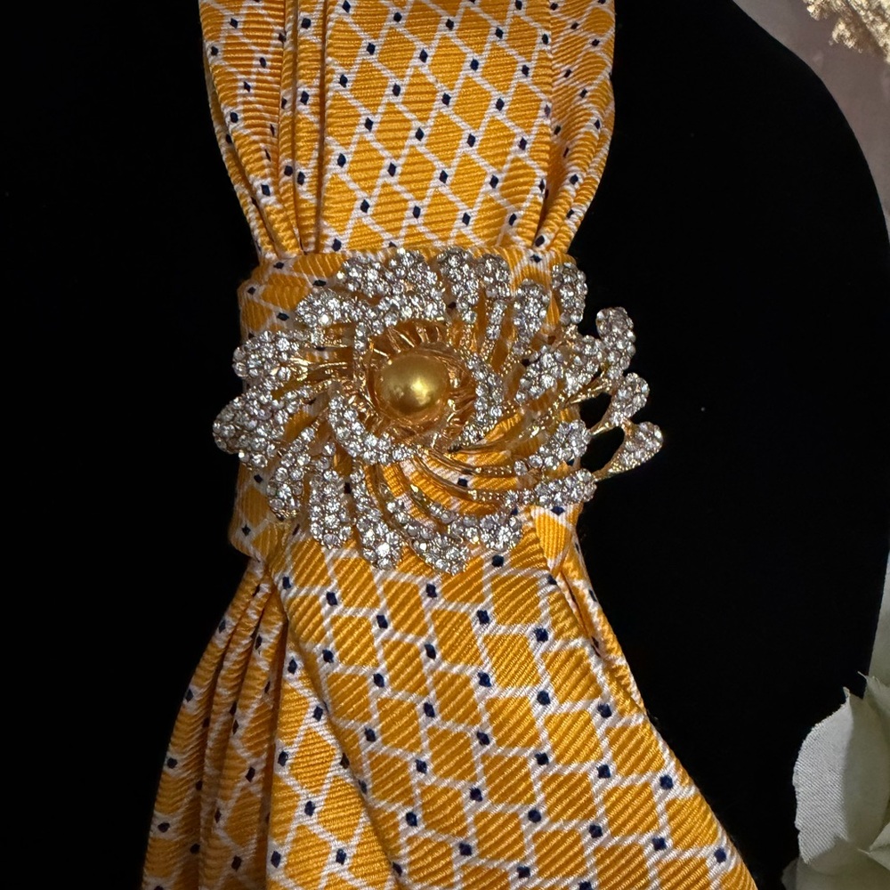 Jos. A. Bank Gold Geometric Scarf with Elegant Brooch - Picture 3 of 3